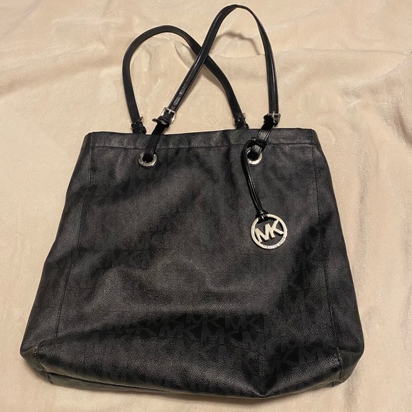 Michael Kors Handbags - COPY - Black Michael Kors tote bag